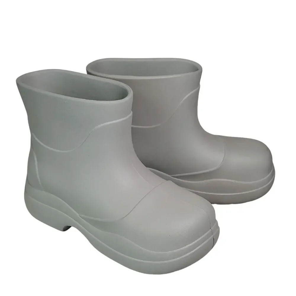 Rockfish Weatherwear Hayden Rain Boots in Light Gray